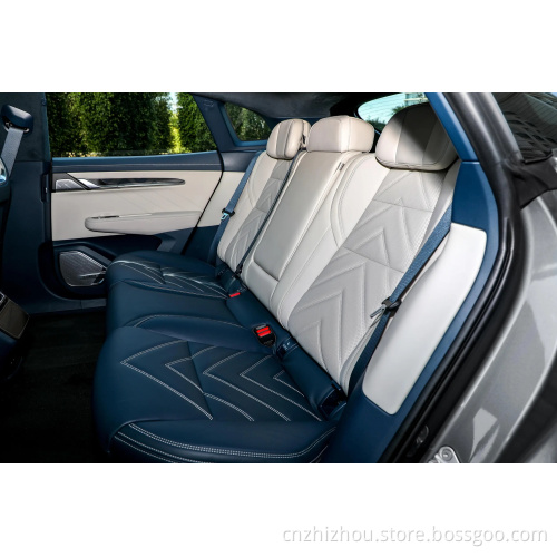 ZEEKR 001 electric car Sedan Nev 550km 610KM 715KM  4WD High Speed Luxury Ev With Fast Charging Made in China